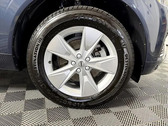 2022 Volvo XC60 B5 Momentum