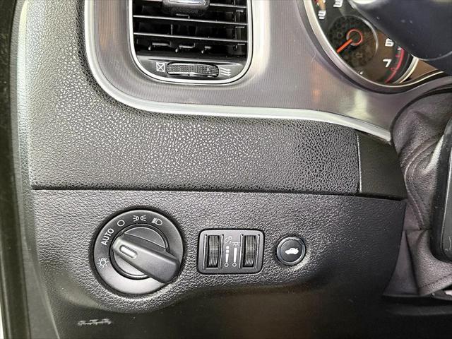 2019 Dodge Charger SXT RWD