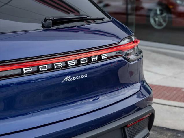 2026 Porsche Macan Macan