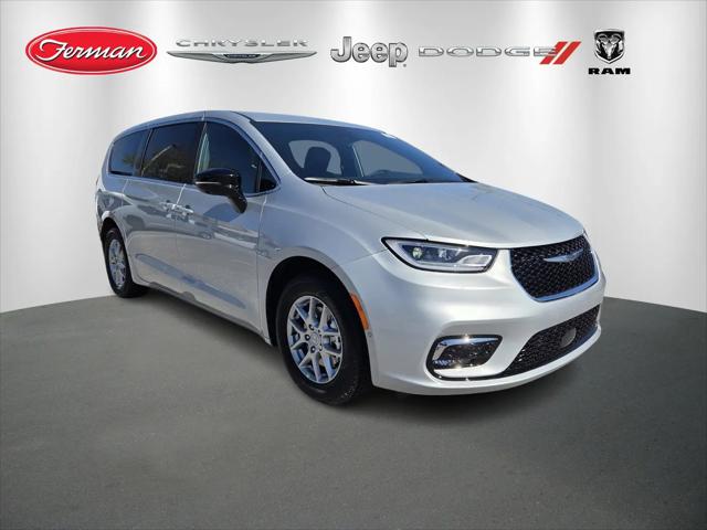 2026 Chrysler Pacifica Select for sale in Lutz, FL