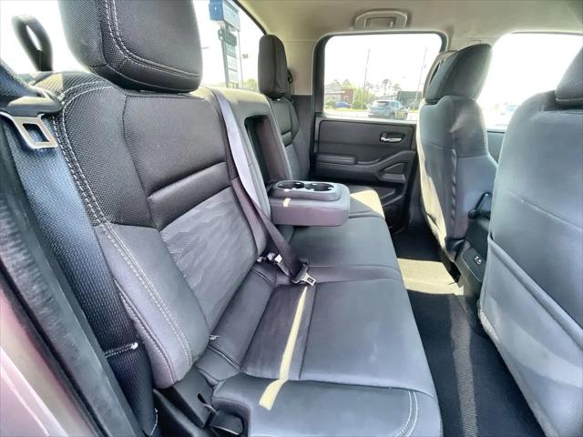 2024 Nissan Frontier Crew Cab SV 4x4