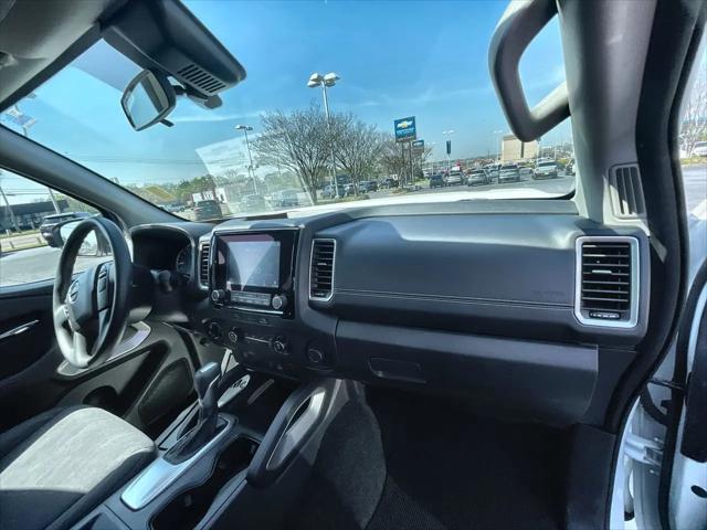 2024 Nissan Frontier Crew Cab SV 4x4