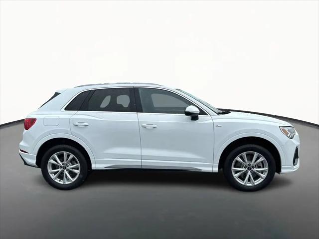 2025 Audi Q3 Premium 45 TFSI S line quattro Tiptronic