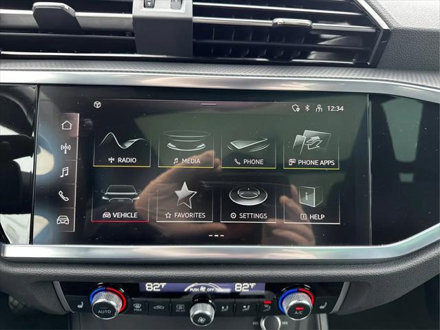 2025 Audi Q3 Premium 45 TFSI S line quattro Tiptronic