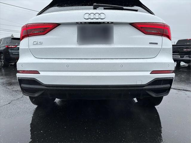 2025 Audi Q3 Premium 45 TFSI S line quattro Tiptronic