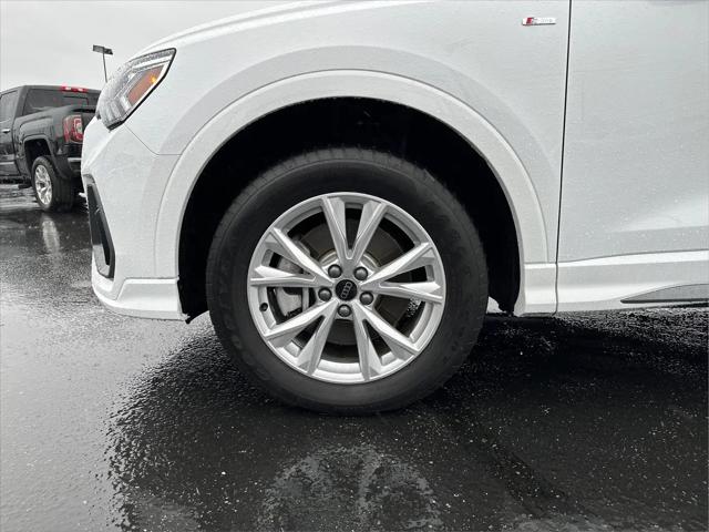 2025 Audi Q3 Premium 45 TFSI S line quattro Tiptronic