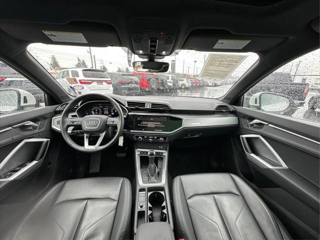 2025 Audi Q3 Premium 45 TFSI S line quattro Tiptronic