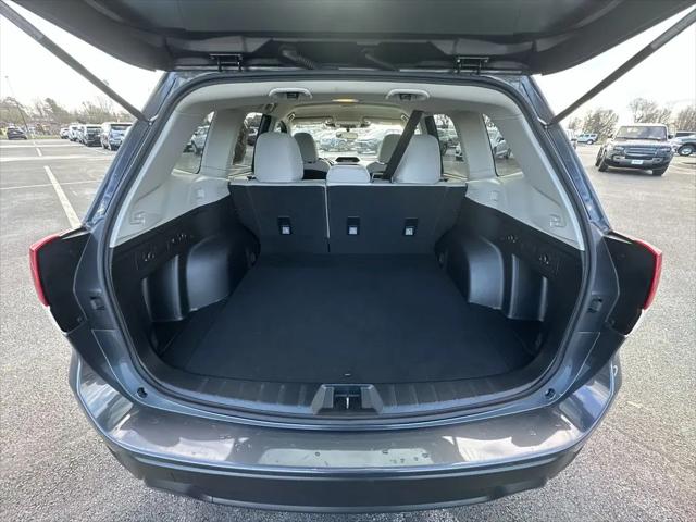 2023 Subaru Forester Base
