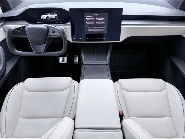 2023 Tesla Model X Plaid Tri Motor All-Wheel Drive