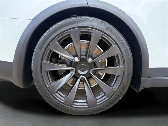 2023 Tesla Model X Plaid Tri Motor All-Wheel Drive
