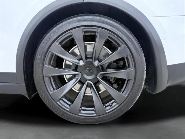 2023 Tesla Model X Plaid Tri Motor All-Wheel Drive