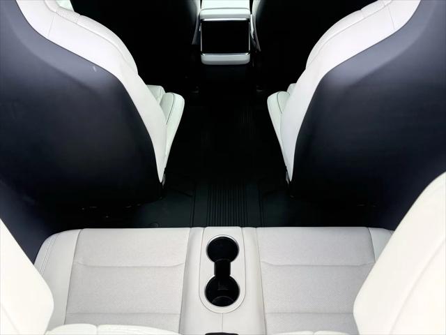 2023 Tesla Model X Plaid Tri Motor All-Wheel Drive