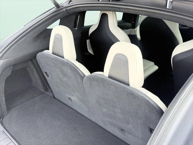 2023 Tesla Model X Plaid Tri Motor All-Wheel Drive