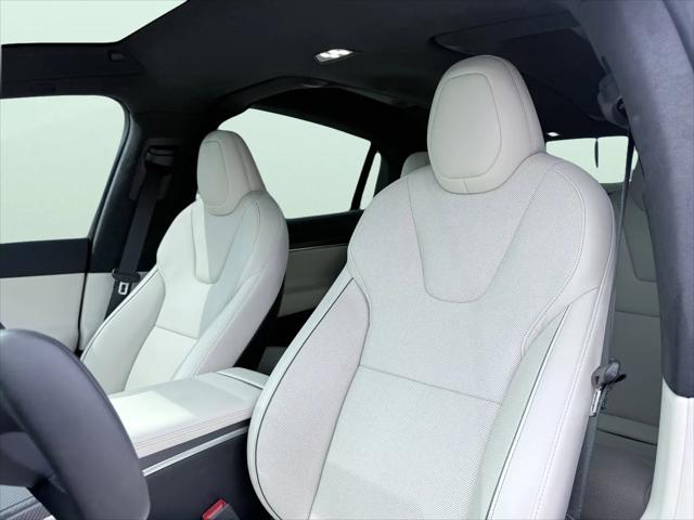 2023 Tesla Model X Plaid Tri Motor All-Wheel Drive