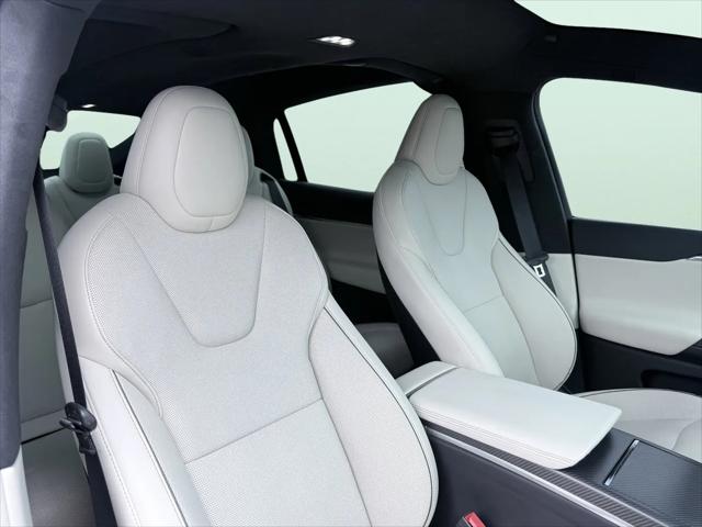2023 Tesla Model X Plaid Tri Motor All-Wheel Drive