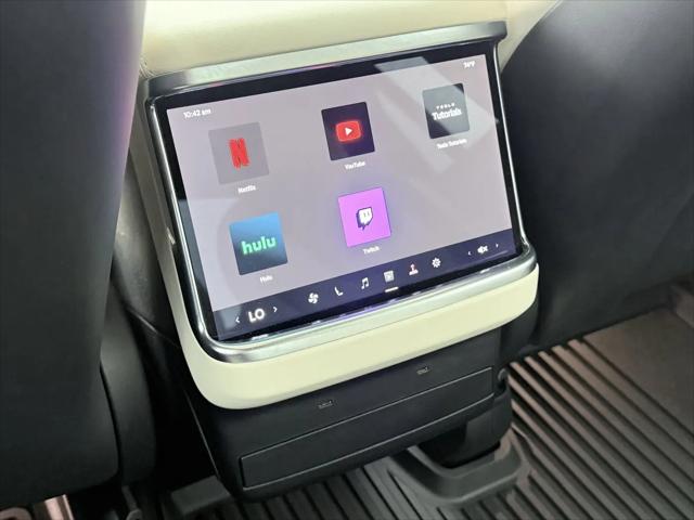 2023 Tesla Model X Plaid Tri Motor All-Wheel Drive