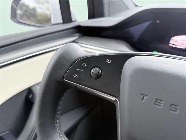 2023 Tesla Model X Plaid Tri Motor All-Wheel Drive