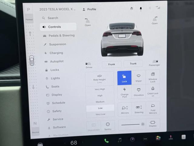 2023 Tesla Model X Plaid Tri Motor All-Wheel Drive
