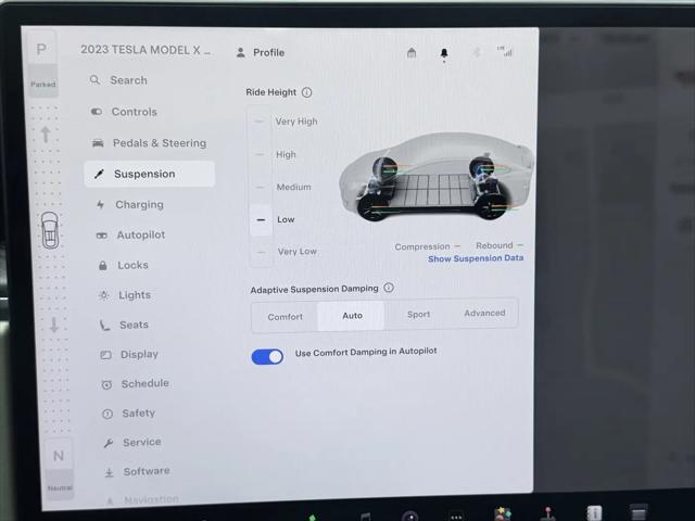 2023 Tesla Model X Plaid Tri Motor All-Wheel Drive