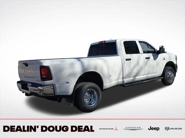 2026 Ram 3500 Tradesman Crew Cab 4x4 8' Box