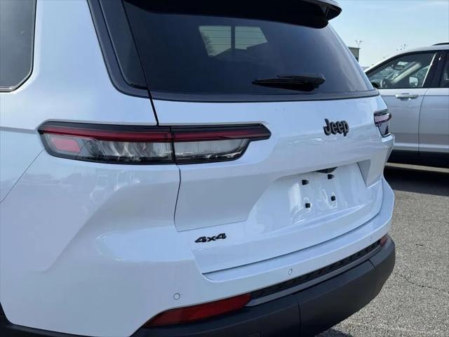 2026 Jeep Grand Cherokee L Altitude 4x4