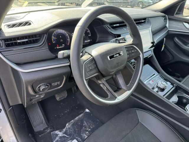 2026 Jeep Grand Cherokee L Altitude 4x4