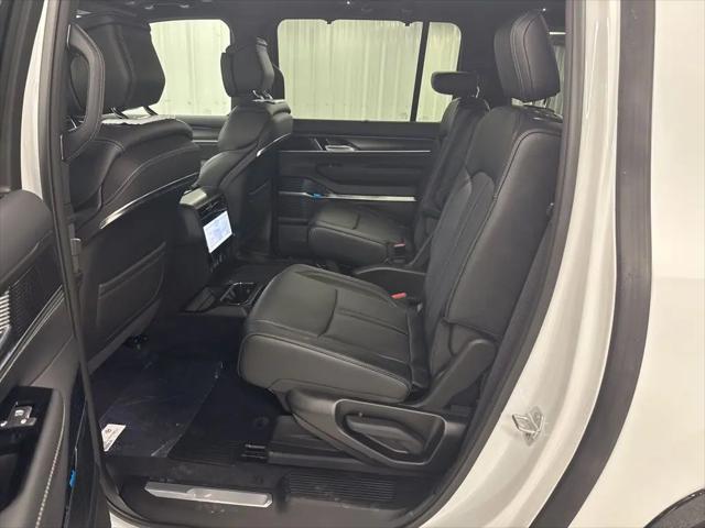 2026 Jeep Grand Wagoneer L Summit Obsidian 4x4