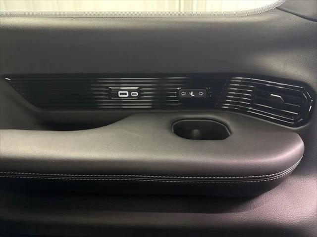 2026 Jeep Grand Wagoneer L Summit Obsidian 4x4