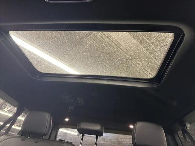 2026 Jeep Grand Wagoneer L Summit Obsidian 4x4