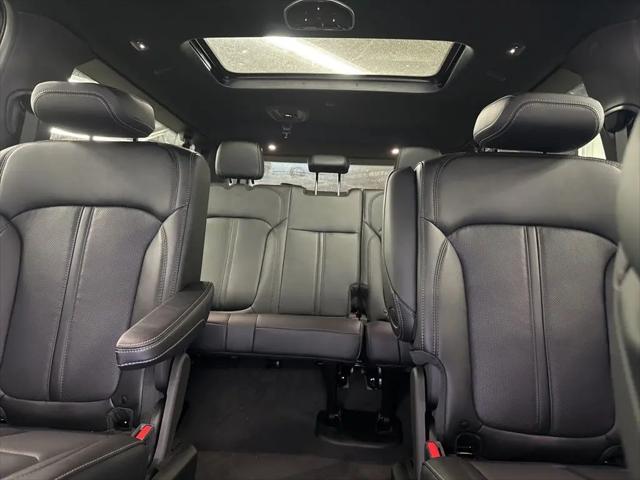 2026 Jeep Grand Wagoneer L Summit Obsidian 4x4