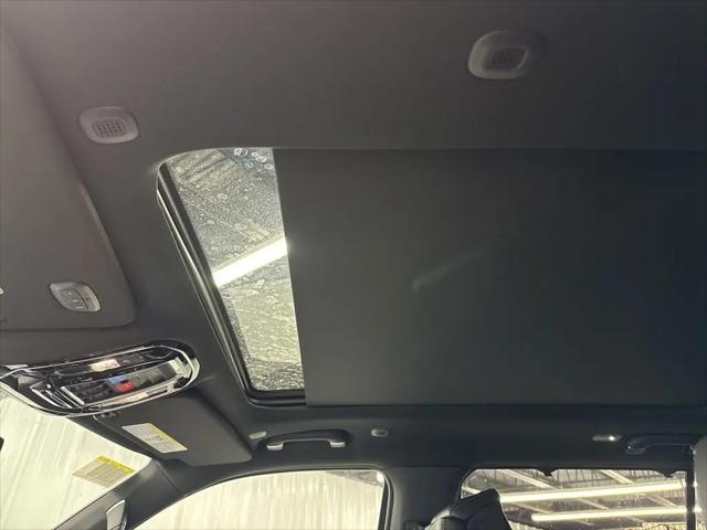 2026 Jeep Grand Wagoneer L Summit Obsidian 4x4