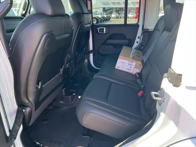 2026 Jeep Wrangler 4-Door Sahara 4x4