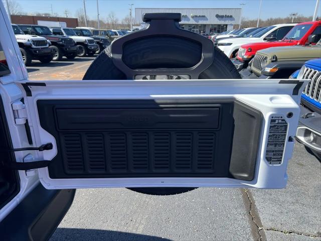 2026 Jeep Wrangler 4-Door Sahara 4x4