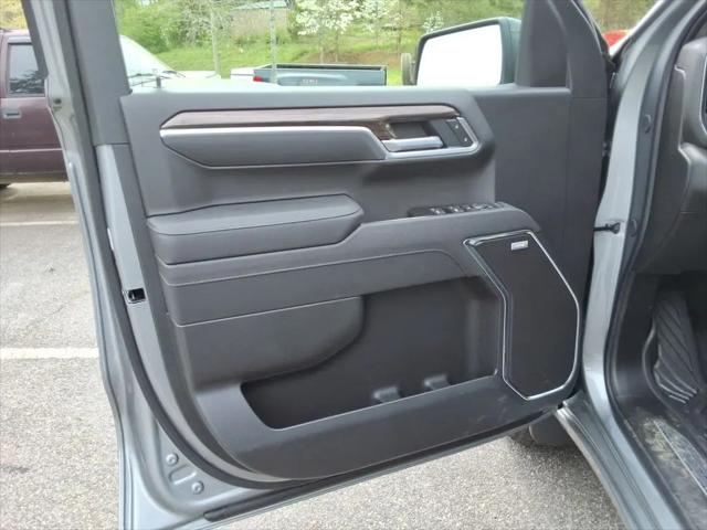 2026 Chevrolet Silverado 1500 4WD Crew Cab Short Bed RST