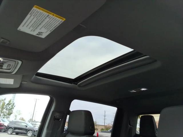 2026 Chevrolet Silverado 1500 4WD Crew Cab Short Bed RST