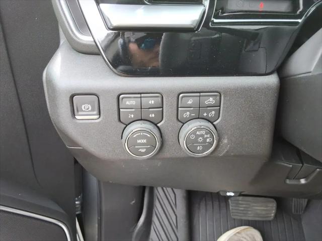 2026 Chevrolet Silverado 1500 4WD Crew Cab Short Bed RST
