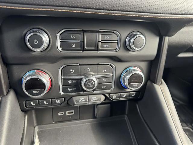 2022 GMC Yukon 4WD AT4