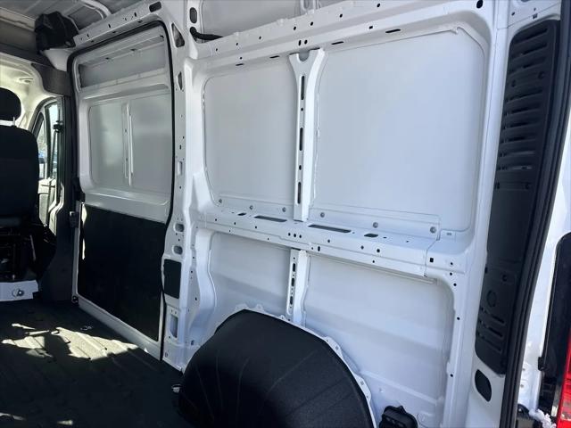 2026 Ram ProMaster Cargo Van Tradesman High Roof 136" WB w/Pass Seat