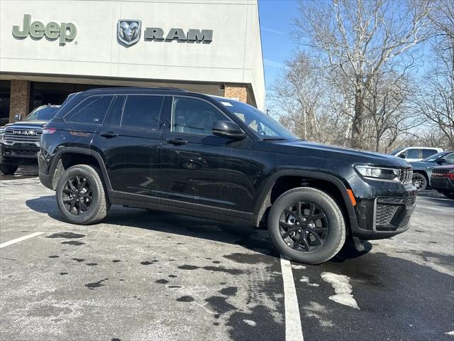 2026 Jeep Grand Cherokee Altitude 4x4