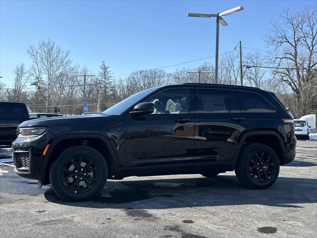 2026 Jeep Grand Cherokee Altitude 4x4