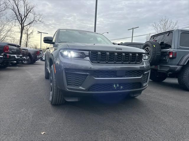 2026 Jeep Grand Cherokee Altitude 4x4