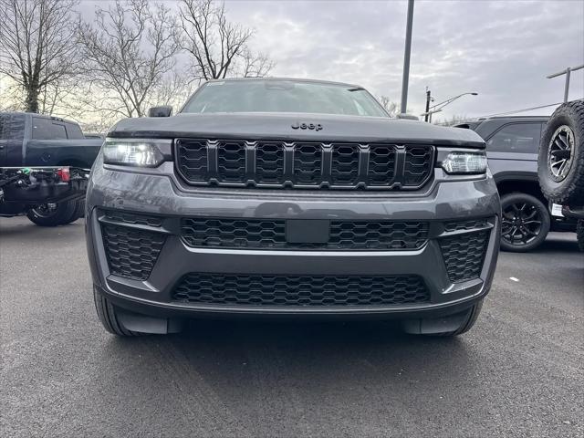 2026 Jeep Grand Cherokee Altitude 4x4