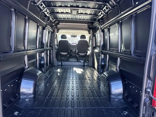 2026 Ram ProMaster Cargo Van Tradesman High Roof 159" WB EXT w/Pass Seat