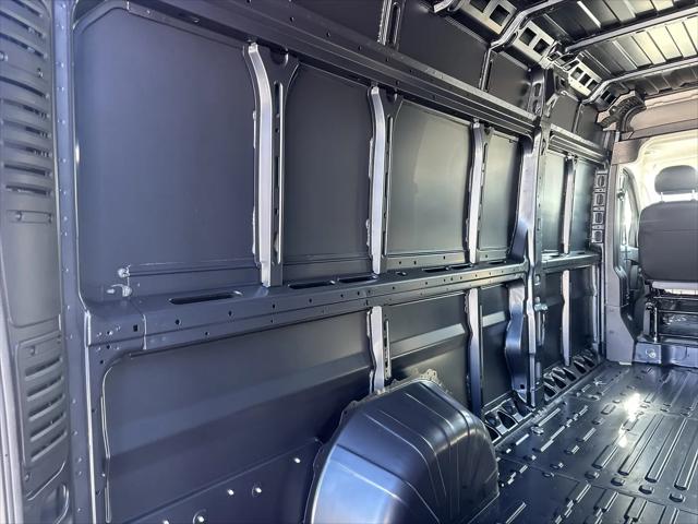 2026 Ram ProMaster Cargo Van Tradesman High Roof 159" WB EXT w/Pass Seat