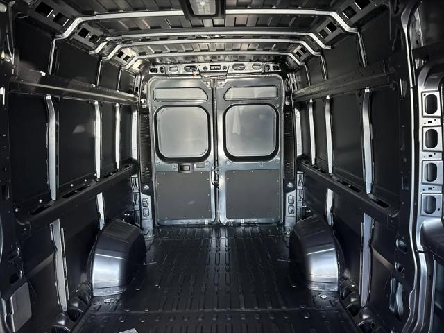 2026 Ram ProMaster Cargo Van Tradesman High Roof 159" WB EXT w/Pass Seat