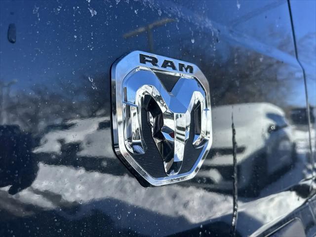 2026 Ram ProMaster Cargo Van Tradesman High Roof 159" WB EXT w/Pass Seat