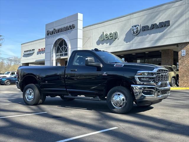 2026 Ram 3500 Tradesman Regular Cab 4x4 8' Box