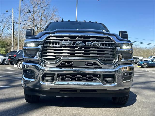 2026 Ram 3500 Tradesman Regular Cab 4x4 8' Box