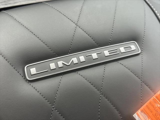 2026 Ram 3500 Limited Crew Cab 4x4 8' Box