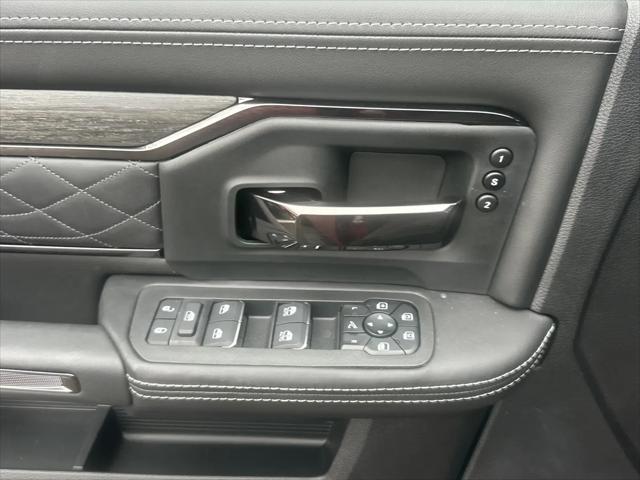 2026 Ram 3500 Limited Crew Cab 4x4 8' Box